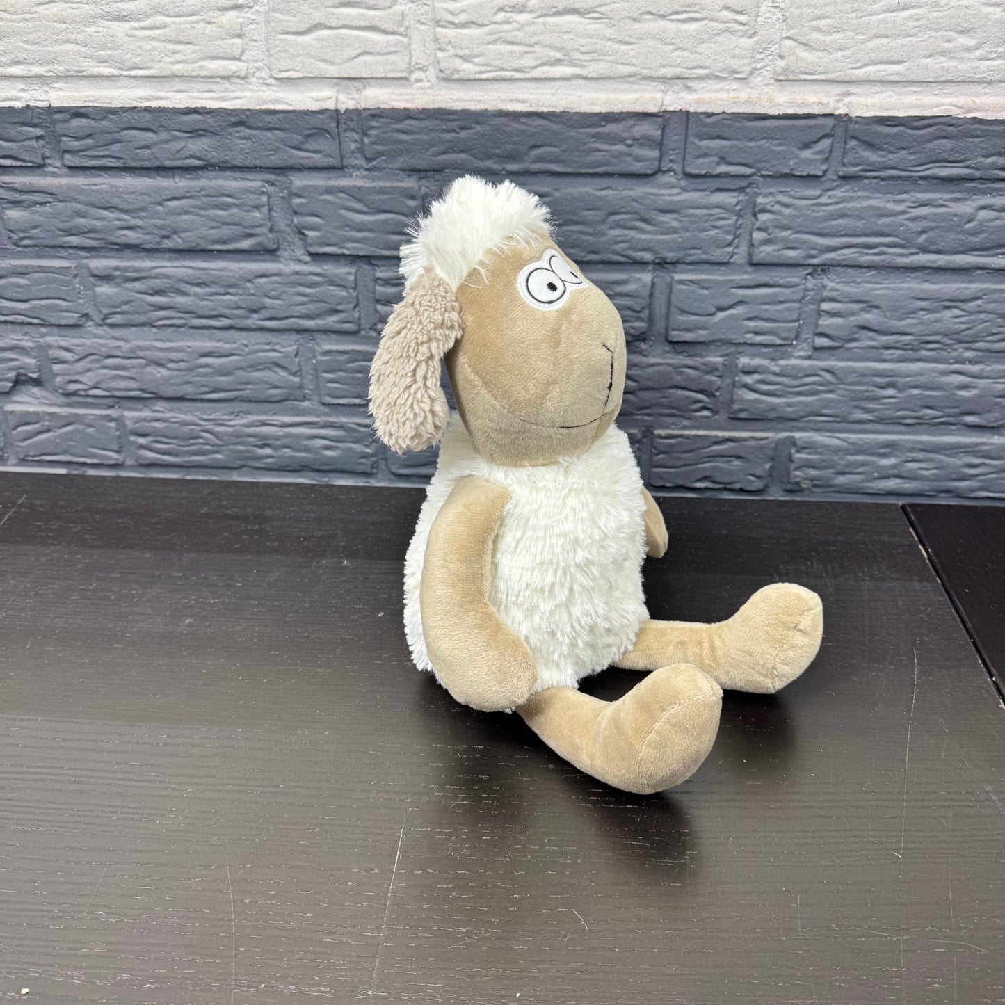 Türstopper in Schafform – Weicher und stabiler Türstopper in Schafform