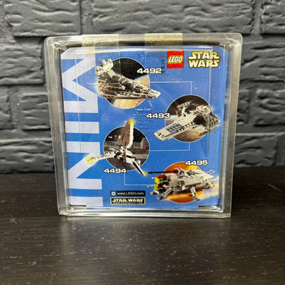 LEGO 4492 Star Wars – Mini-Sternenzerstörer | Kompaktes Kraftpaket des Imperiums