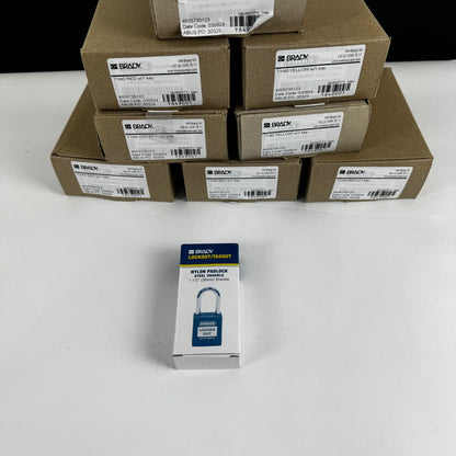 Brady Wetterfestes Sicherheitsschloss aus Nylon und Stahl – Maximaler Schutz in jeder Umgebung