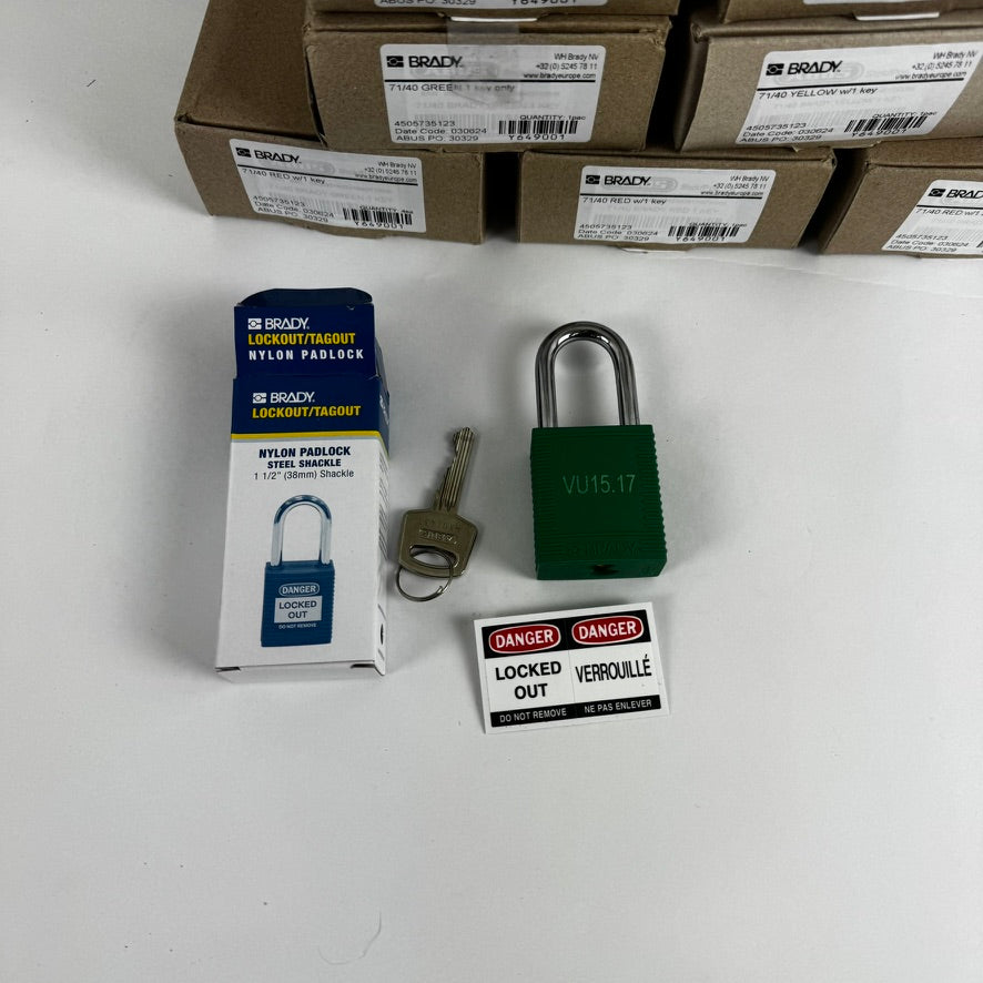 Brady Wetterfestes Sicherheitsschloss aus Nylon und Stahl – Maximaler Schutz in jeder Umgebung