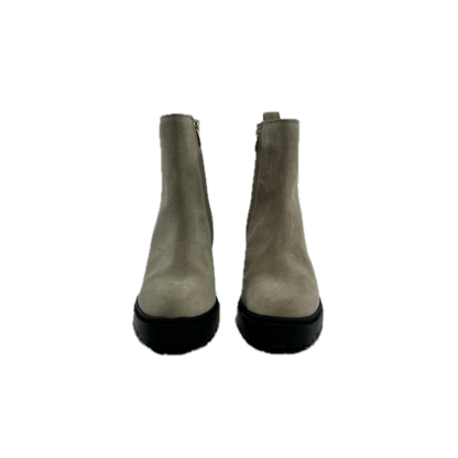 Naomi 03.04 hellbraun