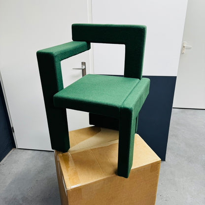 Rietveld Steltman Stuhl, links, grün gepolstert – Ikonisches Design von Gerrit Rietveld