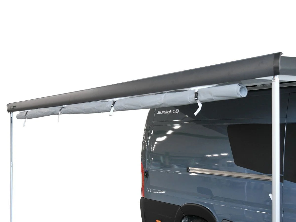 schaduwdoek xl transparante voorwand 380x190cm mesh 230g/m3 incl, draagtas, haringen en scheerlijnen