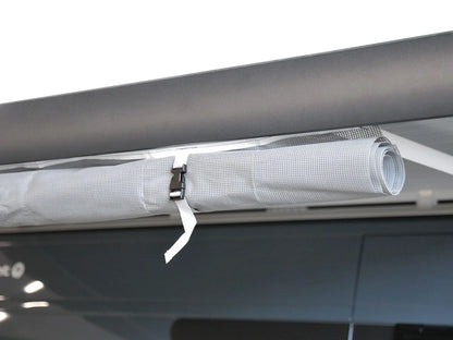 schaduwdoek xl transparante voorwand 380x190cm mesh 230g/m3 incl, draagtas, haringen en scheerlijnen