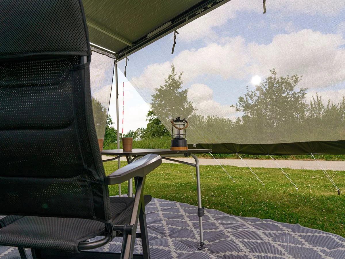 schaduwdoek xl transparante voorwand 380x190cm mesh 230g/m3 incl, draagtas, haringen en scheerlijnen