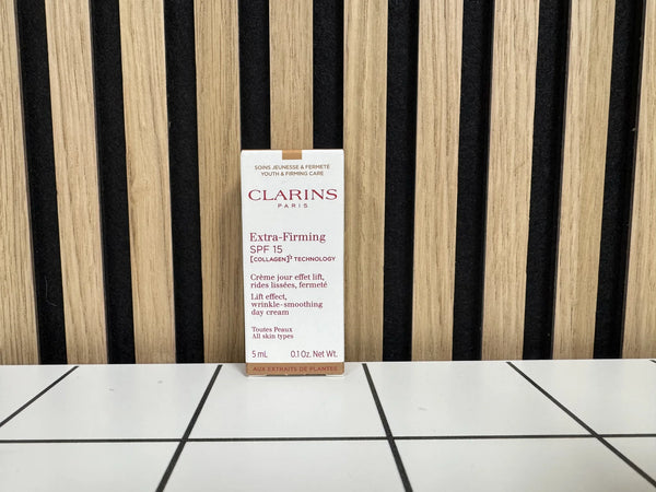 EXTRA-VERSTEVIGEND  SPF 15  5 ml buis.