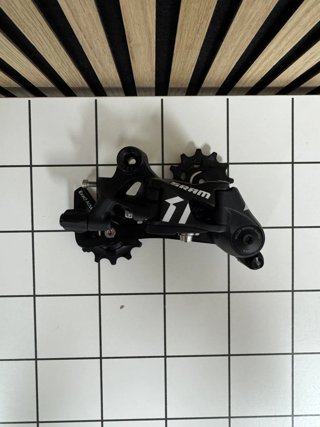 T11FEB23-2A GX rear derailleur 11s