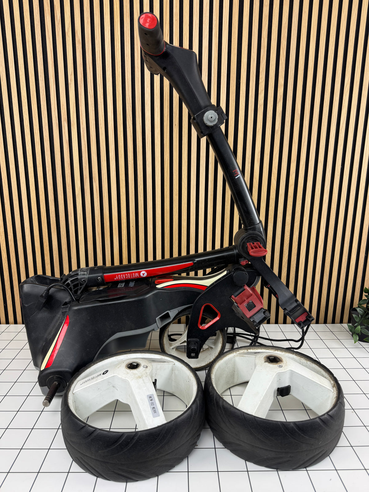 M1 PRO Elektrische Golftrolley – Inklapbaar & Compact