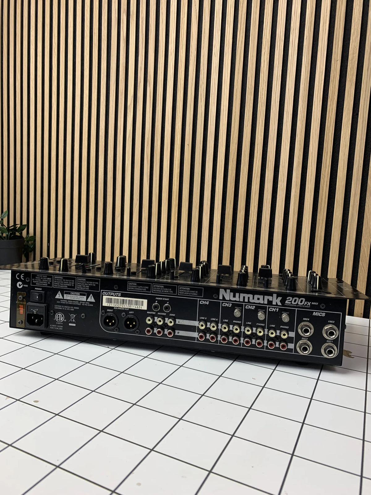 Numark 200FX MKII - 4 Channel Effects Mixer
