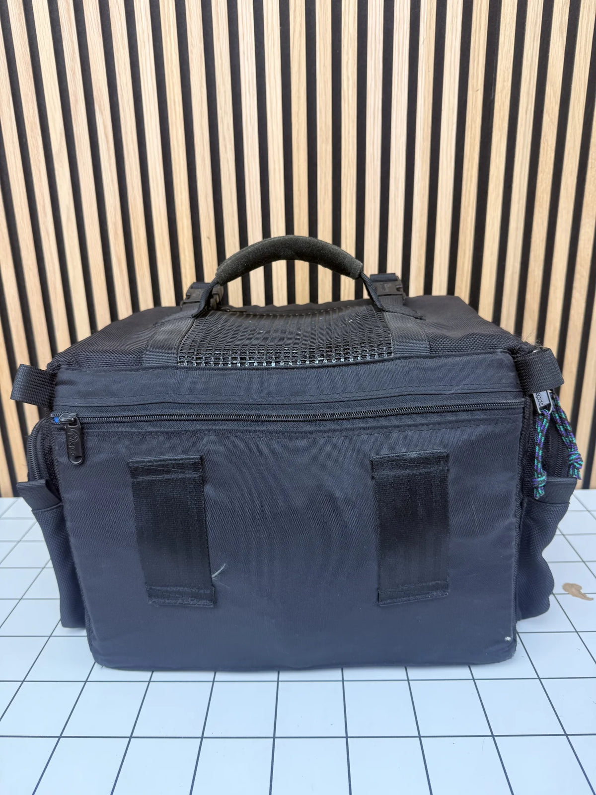 compact AW camera tas