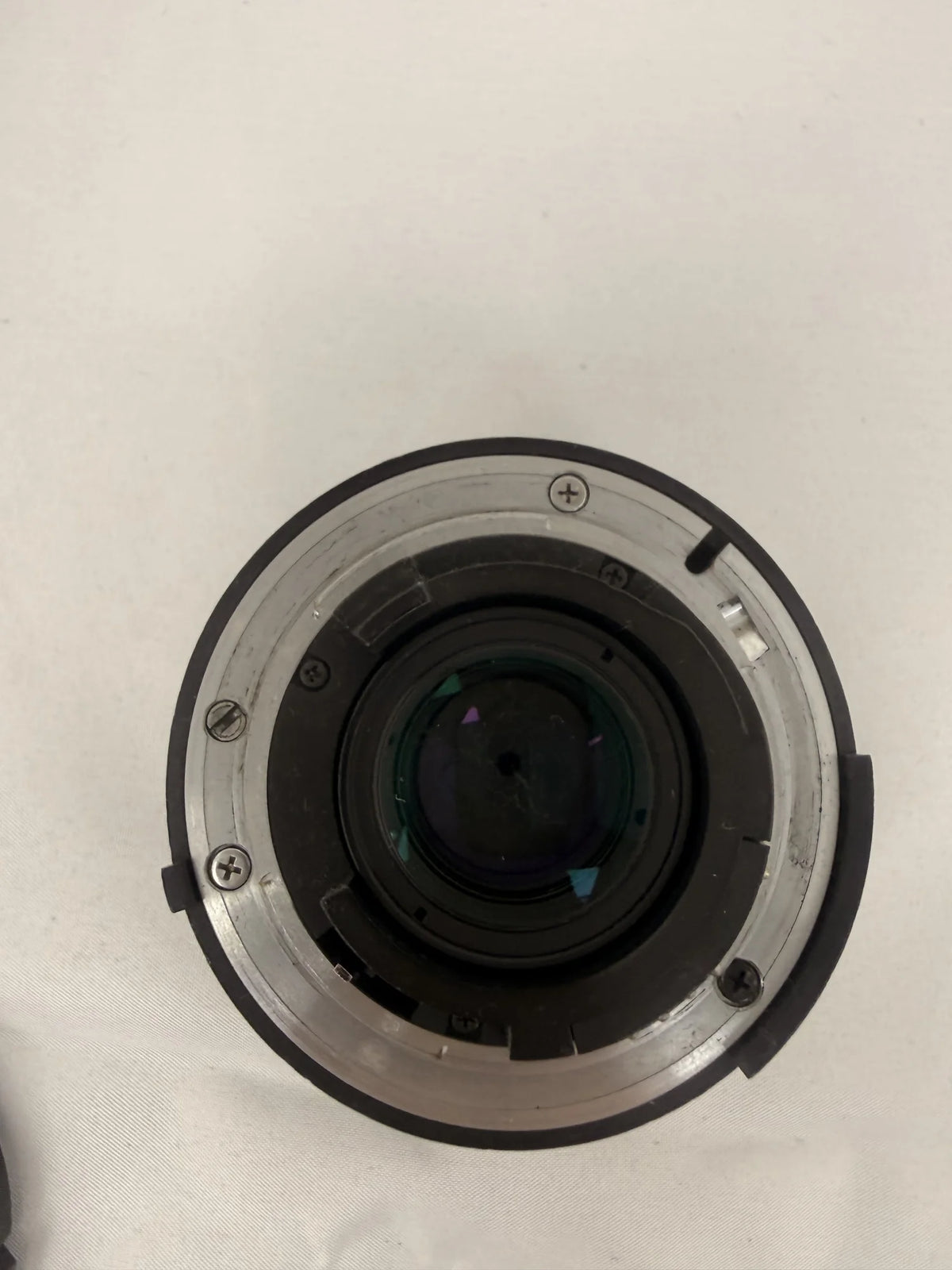 lens AF Nikkor 24mm f/2.8D