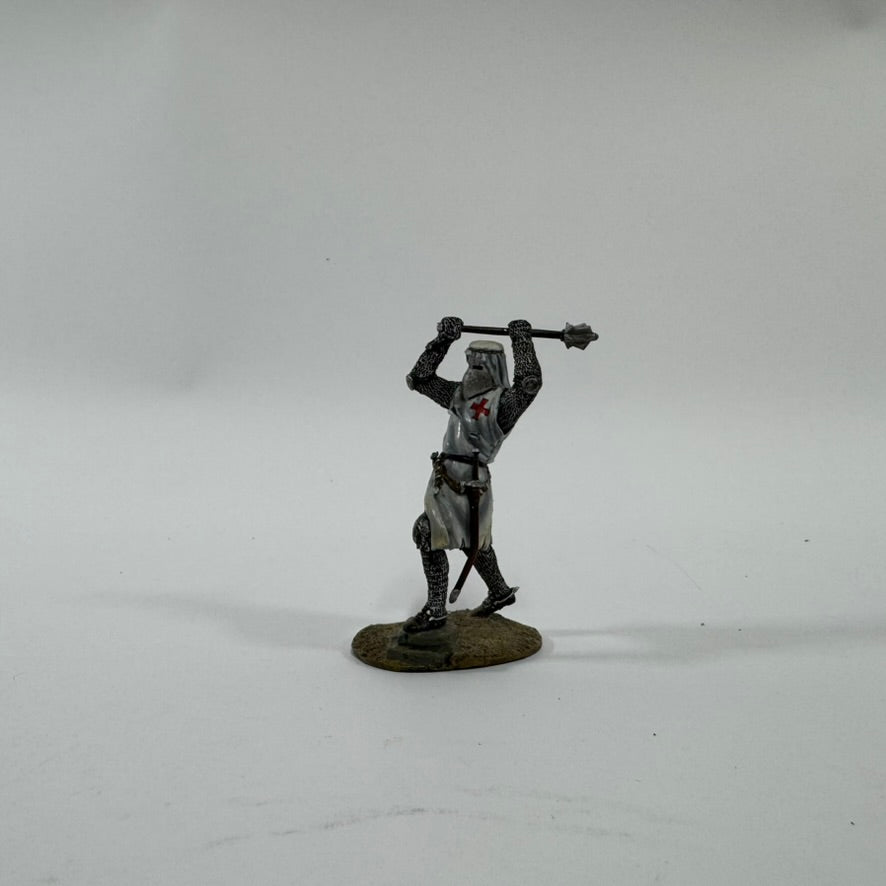 Erste Legion – CRU016: Templerritter mit Streitkolben – Ein seltenes Sammlerstück