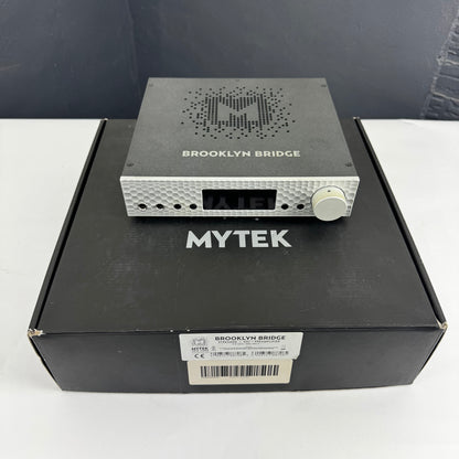 Mytek Brooklyn Bridge – High-End-DAC &amp; Netzwerkplayer – Vorverstärker &amp; Kopfhörerverstärker BKRL-BRG-S