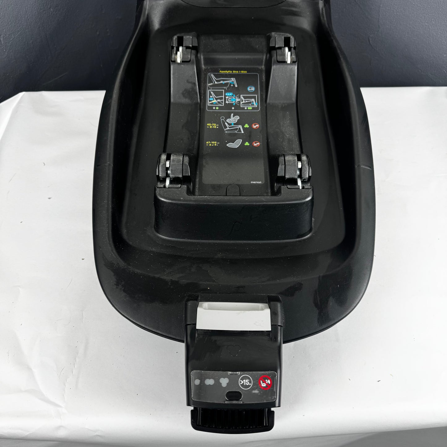 Maxi-Cosi FamilyFix One i-Size Isofix-Basis + Autositz – Gebraucht