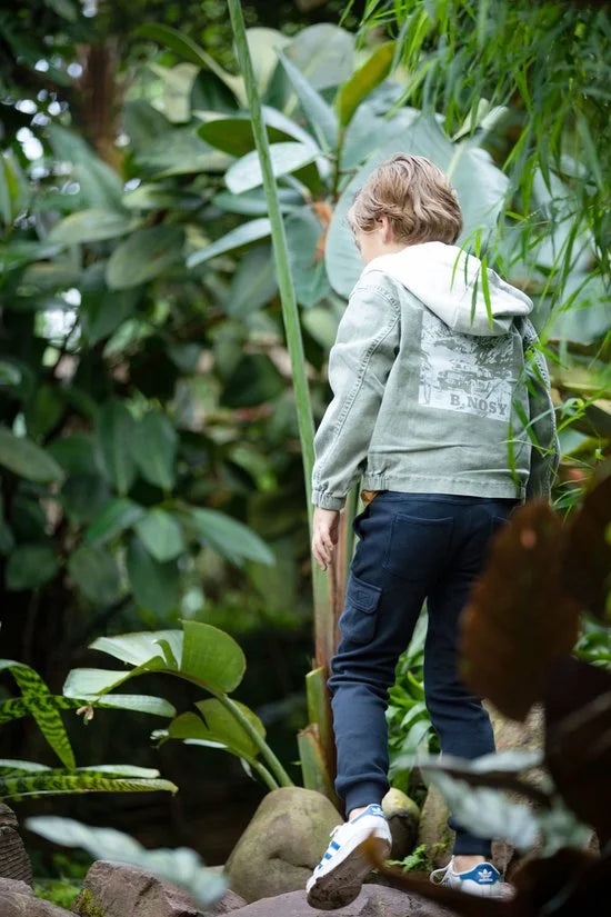 B. Nosy Jongens Broek - Maat 104