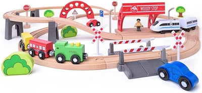 Woody toys houten treinbaan 60-delig met elektrische locomotief