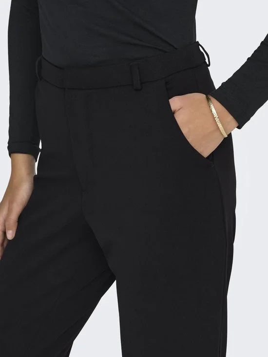 JDY JDYGEGGO STRAIGHT PANT JRS NOOS Dames Broek - Maat L x L30
