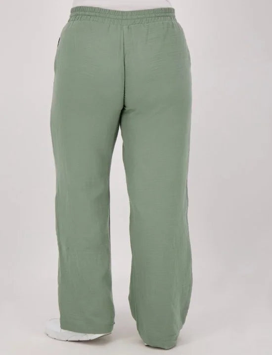 Groene Broek/Pantalon van Je m'appelle - Dames - Plus Size - 46 - 4 maten beschikbaar