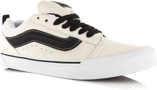 Knu Skool | Suede White / Black