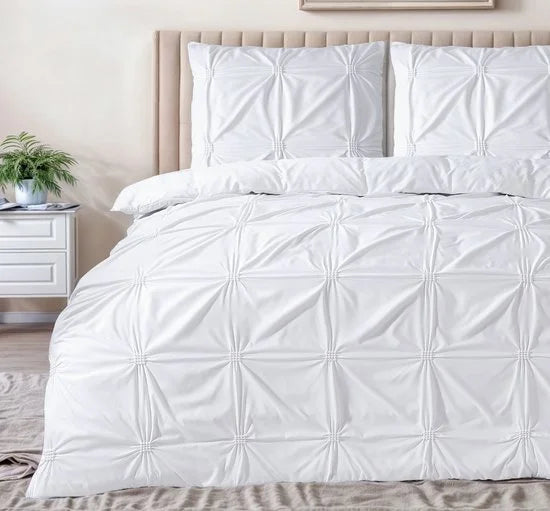 Sleeptime Punch pintuck Dekbedovertrek - 240X200/220 + 2 x kussenslopen 60x70 - Wit
