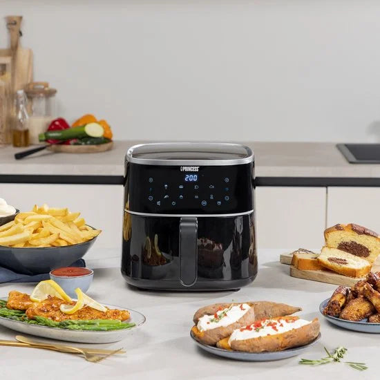 Princess Digitale Airfryer 182238 - 4 liter - PFAS vrij - Groot - Heteluchtfriteuse - Zwart - Digital Touchscreen - 8 Automatische Programma's - Incl
